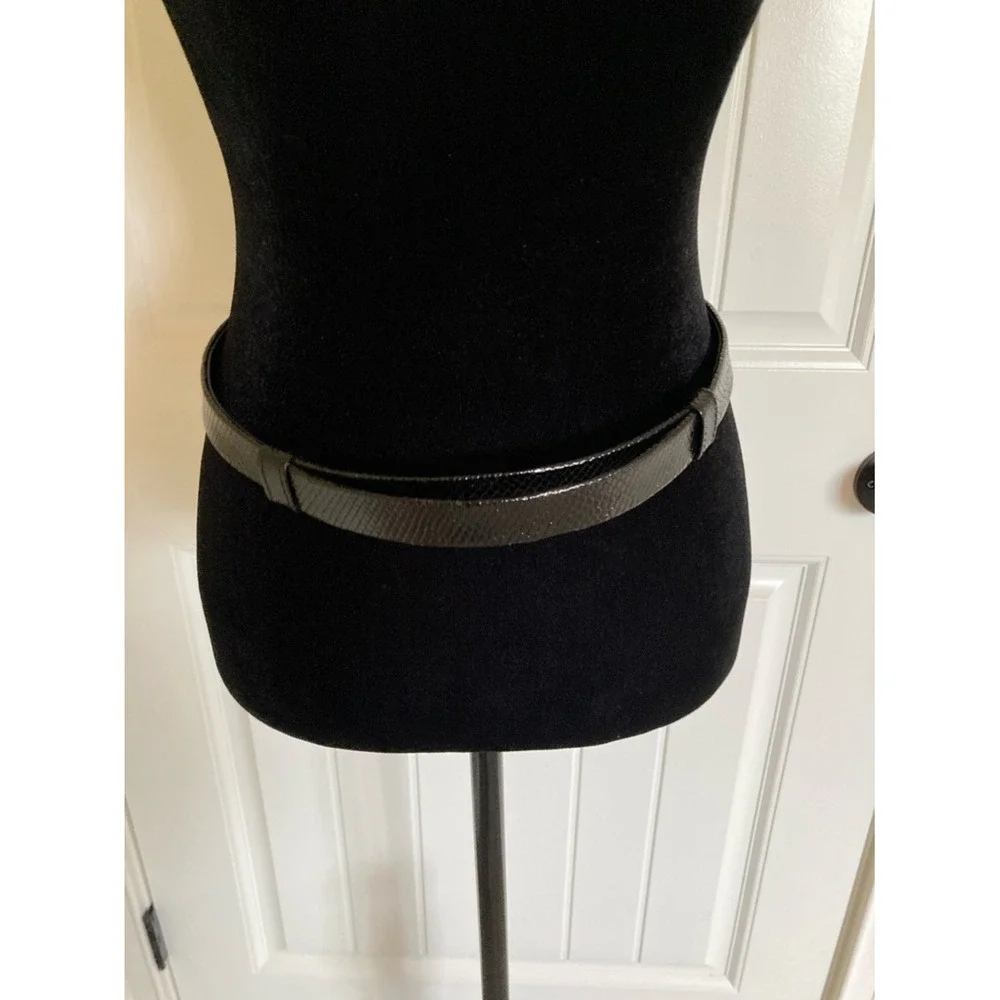 Abigail Womens Black Leather Expandable Belt Gold Accent Buckle Size Large Retro